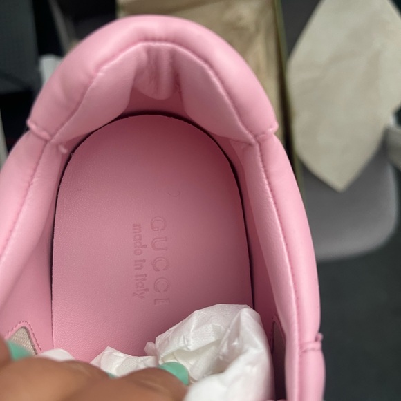 BNWT Gucci Rhyton 25 sneakers. Its Barbie era and this is the perfect shoe! - Picture 6 of 11